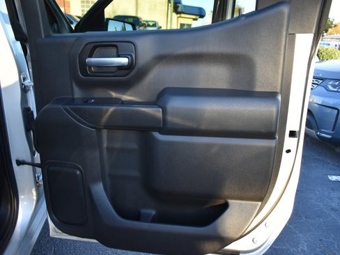 Used 2019 Chevrolet Silverado 1500 LT w/ All-Star Edition image 34