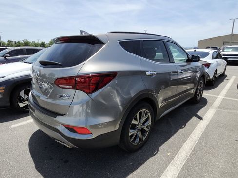 Used 2017 Hyundai Santa Fe Sport w/ 2.0T Ultimate Tech Package 05 AWD/4WD image 8