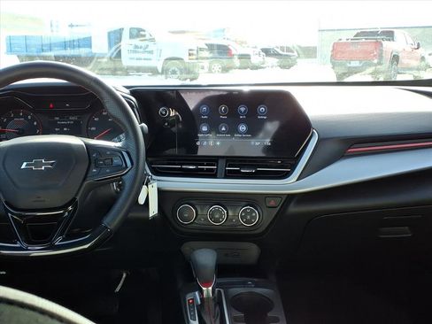 Used 2024 Chevrolet Trax RS w/ Driver Confidence Package image 10