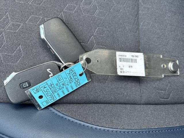 Used 2024 Kia Seltos S FWD image 28