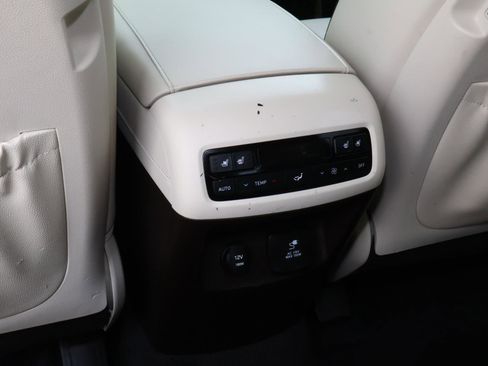 Used 2020 Hyundai Palisade Limited image 12