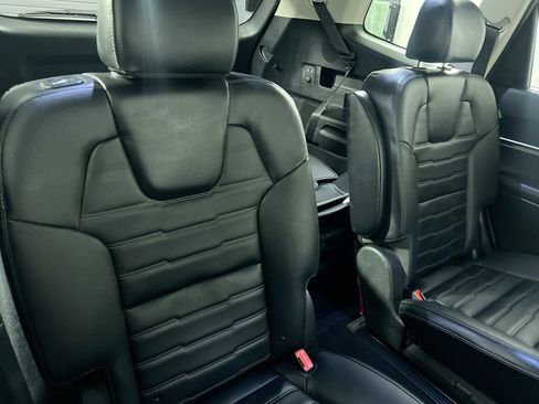 Used 2024 Kia Telluride SX Prestige w/ Towing Package AWD/4WD image 25