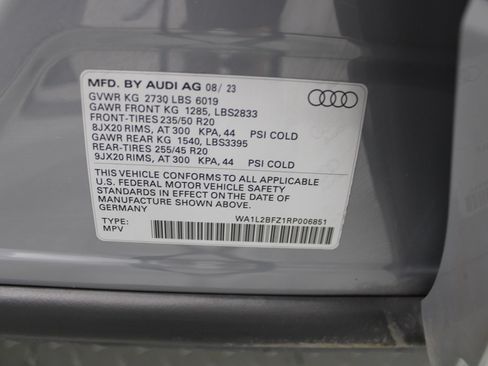Used 2024 Audi Q4 e-tron Premium Plus w/ Premium Plus AWD/4WD image 42