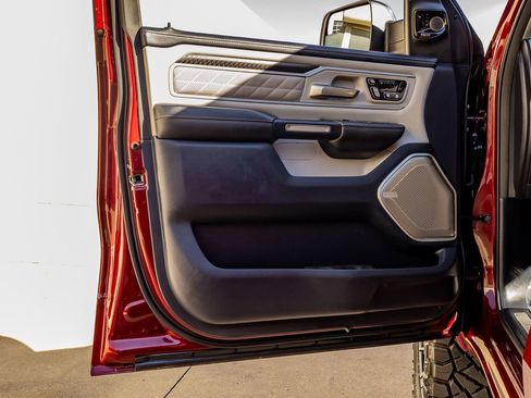 Used 2025 RAM 1500 Tungsten w/ Off Road Group image 36