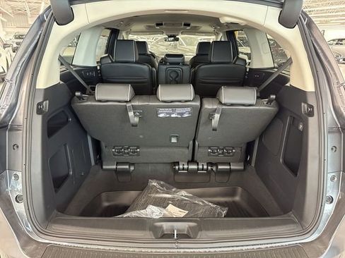 New 2026 Honda Odyssey Elite image 35