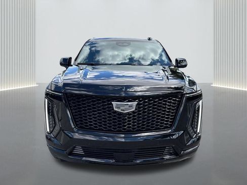 New 2026 Cadillac Escalade ESV Platinum Sport w/ LPO, ONYX Package image 2