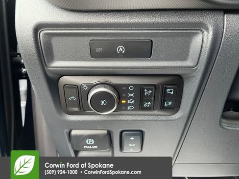Used 2025 Ford F150 Platinum image 30