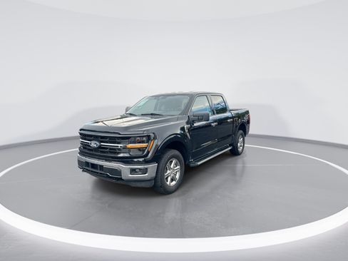 Used 2025 Ford F150 XLT w/ Equipment Group 301A Standard AWD/4WD image 5