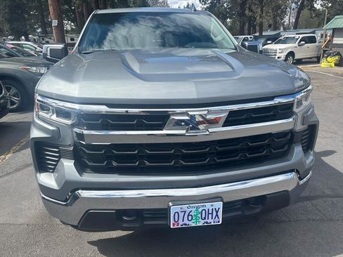 Used 2023 Chevrolet Silverado 1500 LT w/ Safety Package image 7