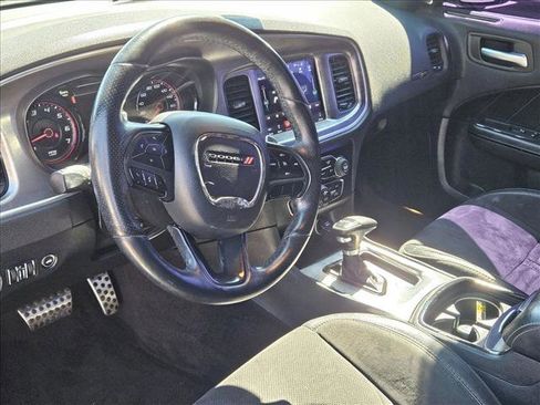 Used 2018 Dodge Charger R/T image 10
