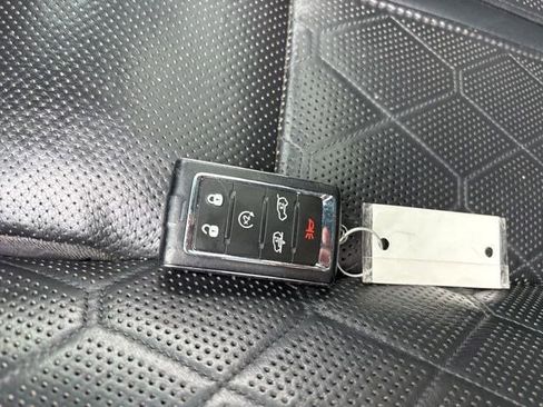 Used 2022 Jeep Grand Wagoneer Series III w/ Flexible Seating Group AWD/4WD image 57
