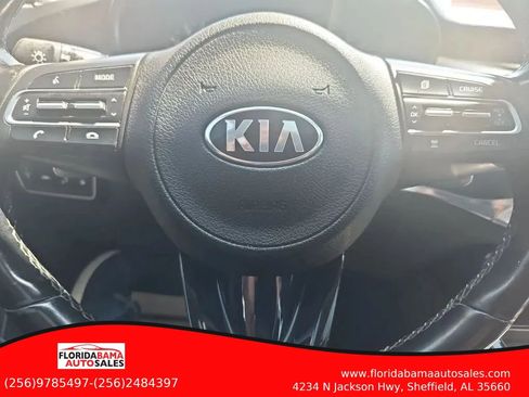 Used 2020 Chevrolet Malibu LT FWD image 17