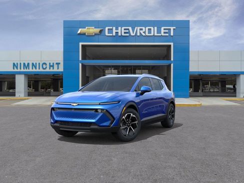 New 2026 Chevrolet Equinox EV LT image 8