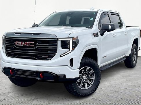 Used 2024 GMC Sierra 1500 AT4 w/ Technology Package image 2