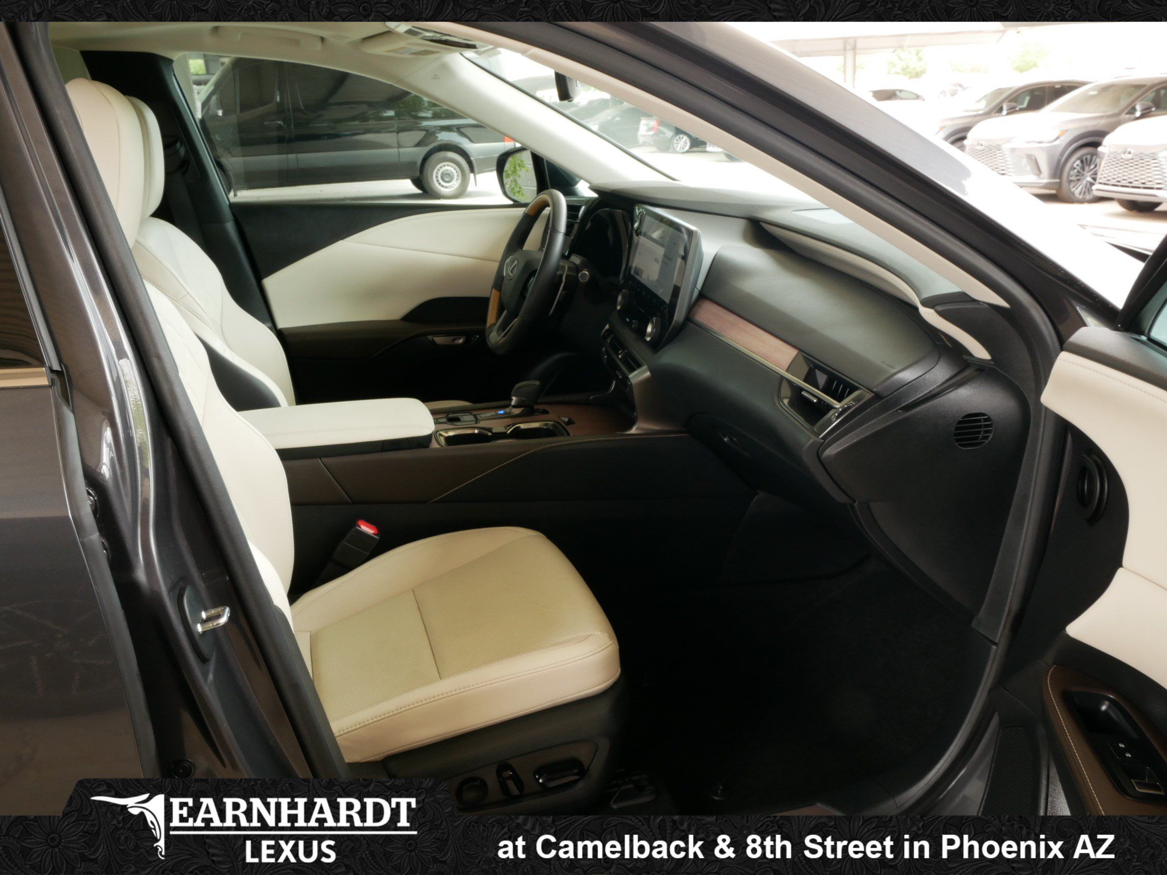 Used 2024 Lexus RX 350 Premium w/ Convenience Package FWD image 10