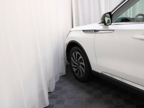 New 2026 Lincoln Aviator Premiere image 48