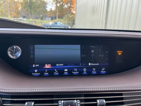 Used 2019 Lexus LS 500 F Sport image 23