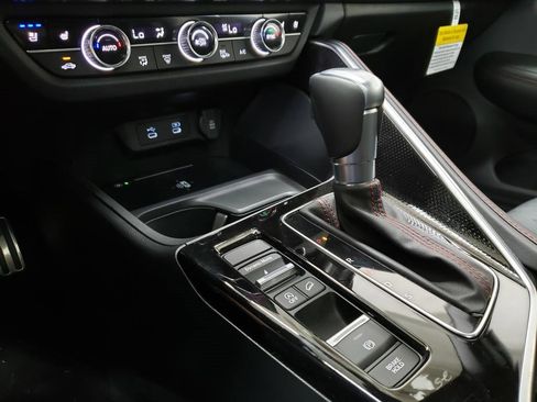 Certified 2025 Acura ADX A-Spec image 10