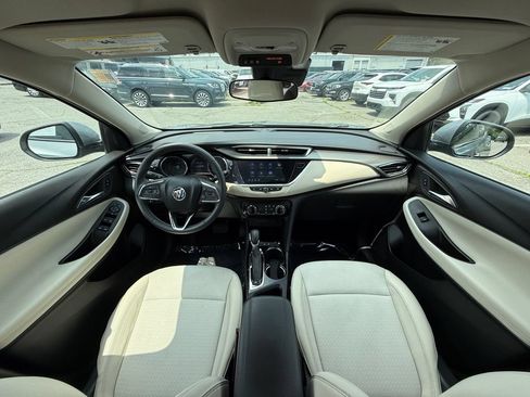 Used 2023 Buick Encore GX Preferred w/ Cold Weather Comfort Package FWD image 21
