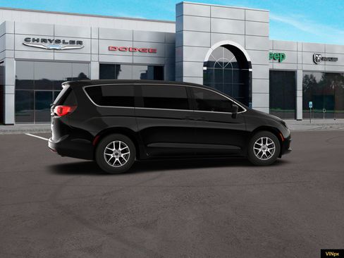 New 2026 Chrysler Voyager LX image 15