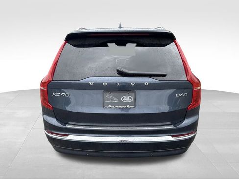 Used 2025 Volvo XC90 B6 Plus w/ Protection Package image 8