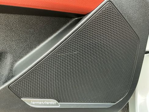 Used 2023 Kia Sportage SX image 23