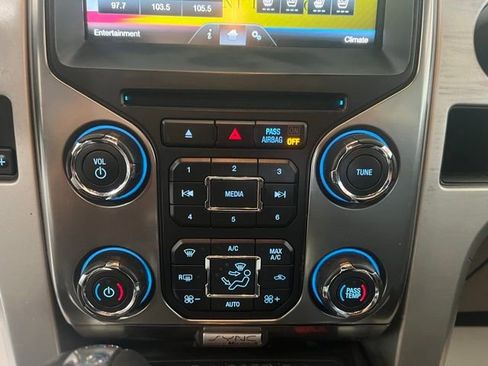 Used 2014 Ford F150 Raptor w/ Equipment Group 801A Luxury image 16