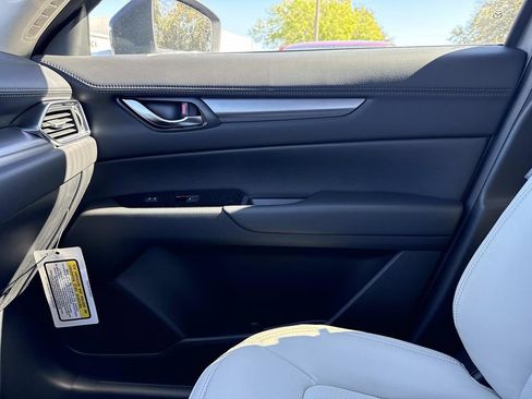 New 2025 MAZDA CX-5 AWD 2.5 S w/ Preferred Package image 32
