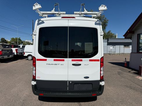 Used 2017 Ford Transit 150 XLT image 8