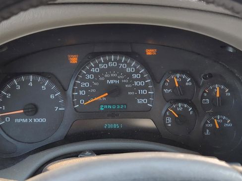 Used 2003 Chevrolet TrailBlazer 2WD image 14