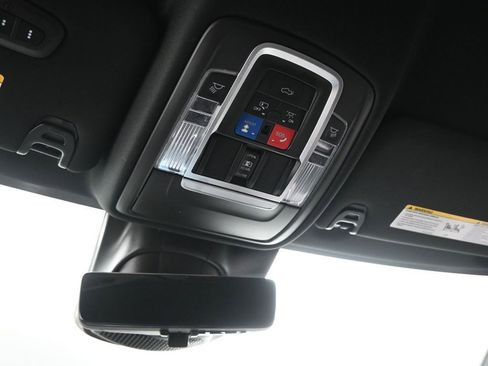 Used 2022 RAM 2500 Limited image 28