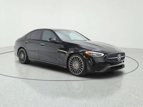 Used 2024 Mercedes-Benz C 300 Sedan image 3