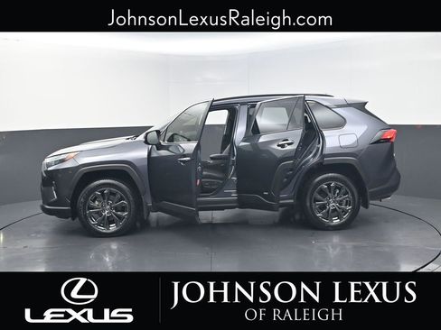 Used 2023 Toyota RAV4 Limited image 34