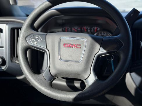 Used 2015 GMC Sierra 2500 4x4 Crew Cab w/ Sierra Convenience Package image 14