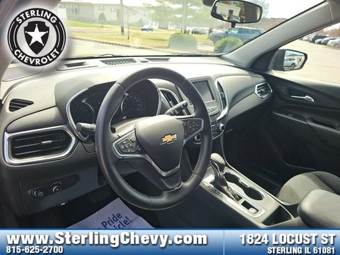 Used 2022 Chevrolet Equinox LT image 11