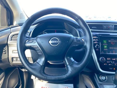 Used 2023 Nissan Murano SL image 18