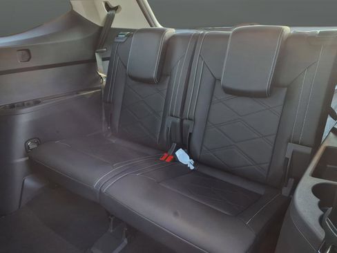 New 2026 Volkswagen Atlas SE image 47