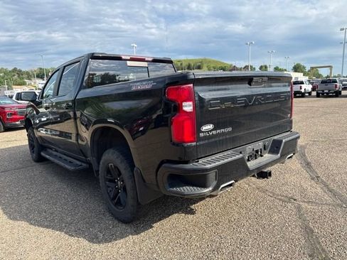 Used 2019 Chevrolet Silverado 1500 LT Trail Boss AWD/4WD image 6