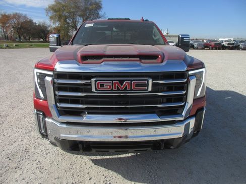 New 2026 GMC Sierra 3500 SLT image 12