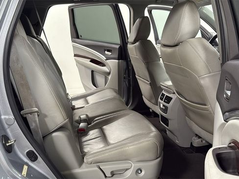 Used 2016 Acura MDX SH-AWD image 18