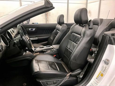 Used 2021 Ford Mustang Premium RWD image 24