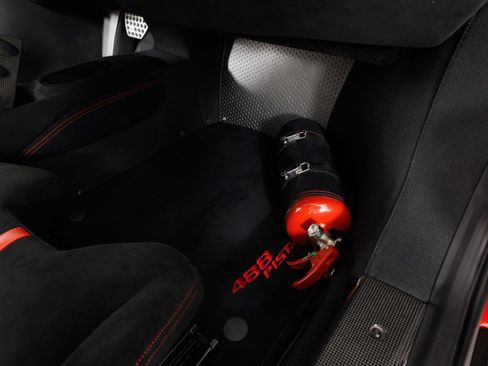 Used 2020 Ferrari 488 Pista Coupe image 43