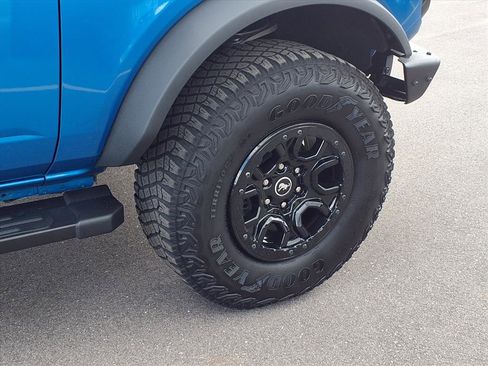 Used 2022 Ford Bronco Wildtrak image 30