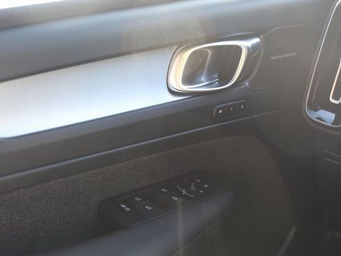 New 2026 Volvo XC40 B5 Ultra w/ Climate Package image 22