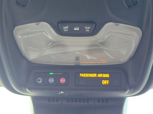 New 2026 Chevrolet Colorado W/T image 27