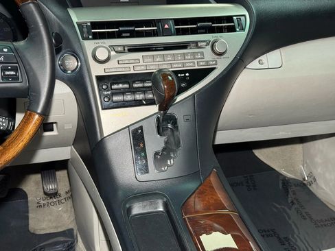 Used 2011 Lexus RX 350 2WD image 29