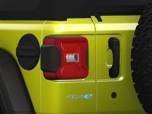 New 2024 Jeep Wrangler Unlimited Rubicon 4xe w/ Technology Group image 12