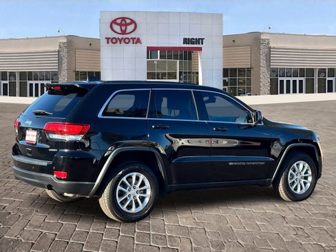 Used 2022 Jeep Grand Cherokee Laredo E image 7