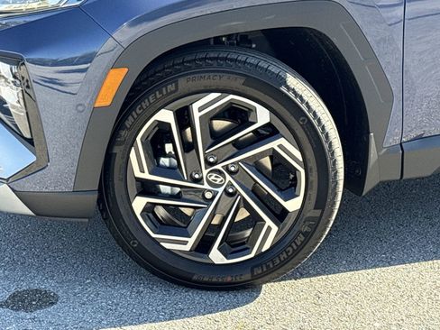 New 2026 Hyundai Tucson Limited image 32