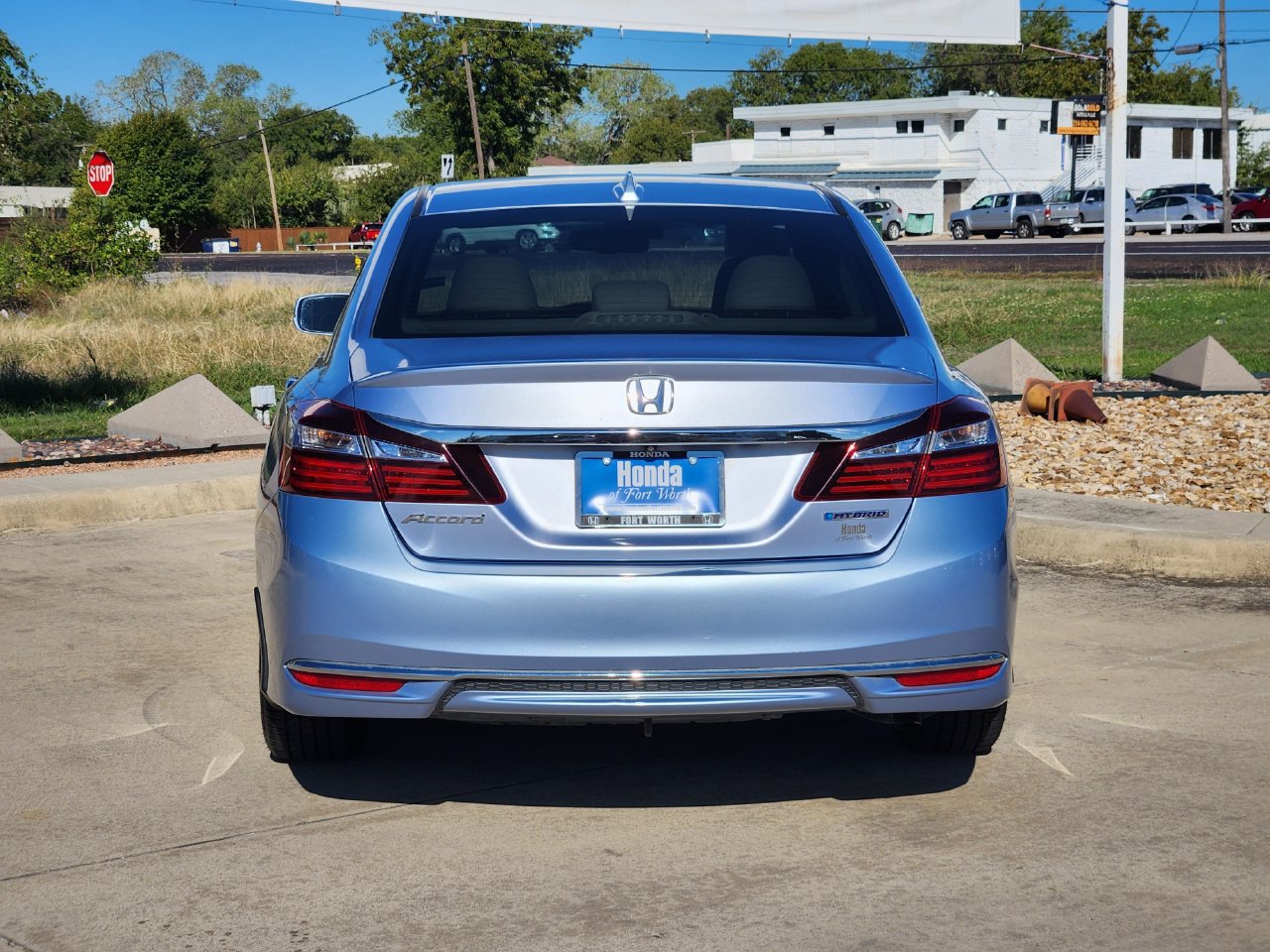 Used 2017 Honda Accord EX-L image 6